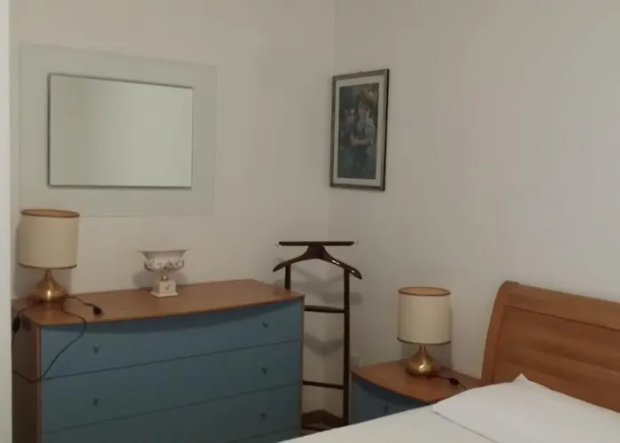 Via Modena * 카톨리카