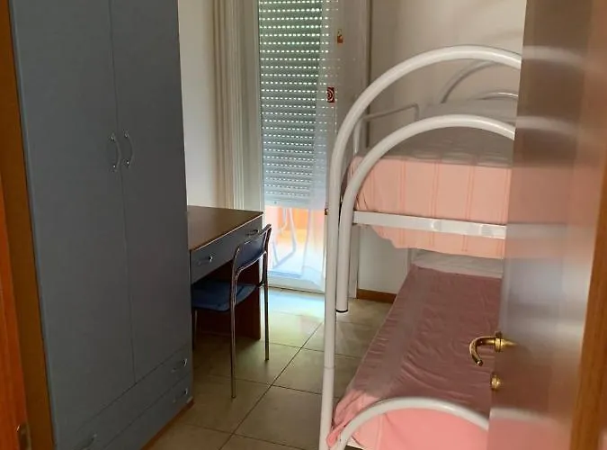 Via Modena كاتوليكا